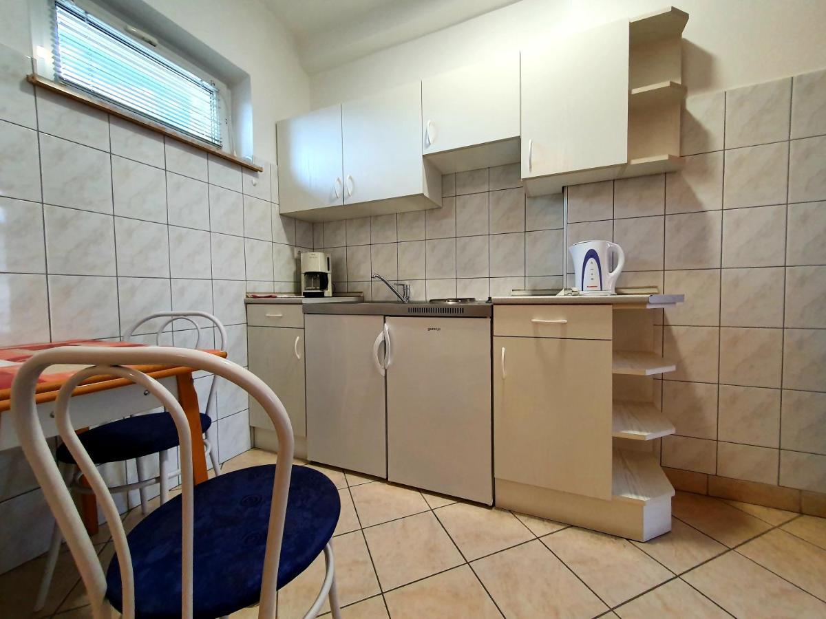 Hotel Eva Panzio Sárvár Zewnętrze zdjęcie