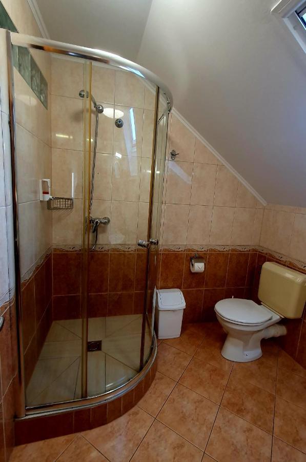 Hotel Eva Panzio Sárvár Zewnętrze zdjęcie