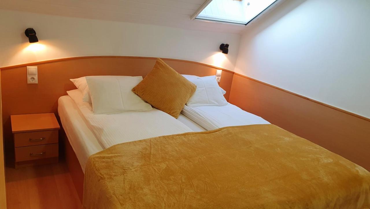 Hotel Eva Panzio Sárvár Zewnętrze zdjęcie