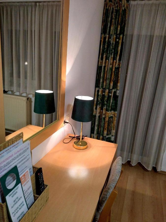 Hotel Eva Panzio Sárvár Zewnętrze zdjęcie